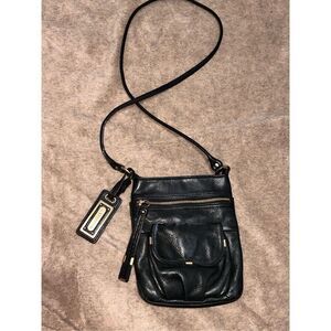 VINTAGE Women B Makowsky Black Leather Crossbody Purse Magnet Flap Gusset Pocket
